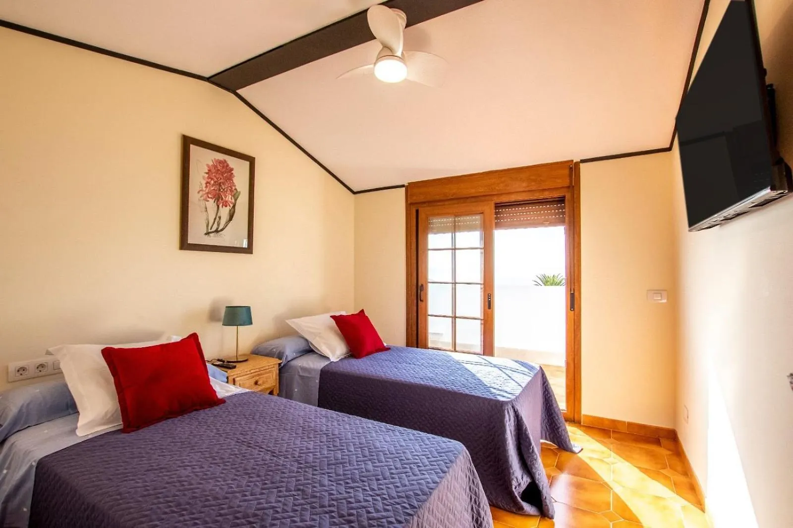 The Mango House Villa Santa Cruz de Tenerife 0*,  İspanya